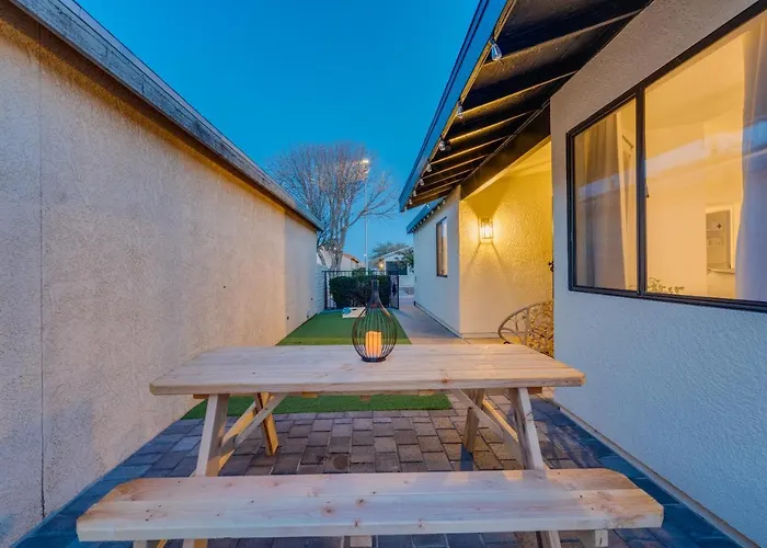 Holiday home New! Modern • Family Friendly • The Desert Nest